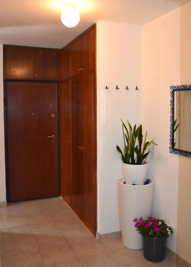 Apartment Bulimbasic Split Eksteriør billede